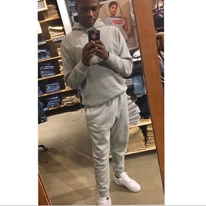 Meet your Posher, Remi